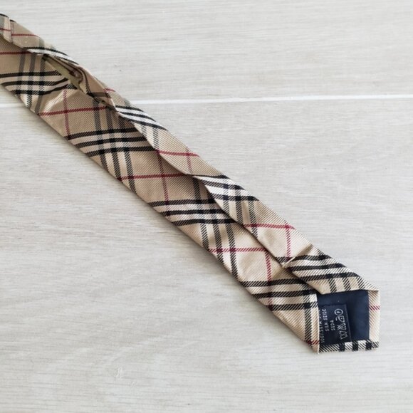 BURBERRY - tie - Picture 9 of 10